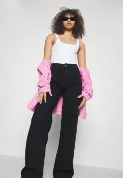 Relaxed Fit Jeans - Black Denim -Chic Mode Shop 031e474a5a704f29b0913a1b7f290a97