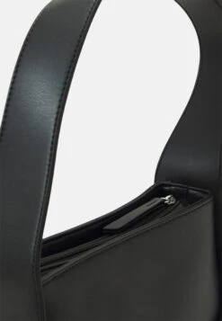 Even&Odd Handbag - Black 7 Even&Odd Handbag - Black -Chic Mode Shop 03cd70e420da4d77bed36a92672a30c3