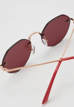 Even&Odd Sunglasses - Red -Chic Mode Shop 060a281e86d54a9a8024351ab06ebc4b