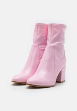 Even&Odd Classic Ankle Boots - Pink -Chic Mode Shop 0dbf4d406f714bef8a7149ab284f7f9d