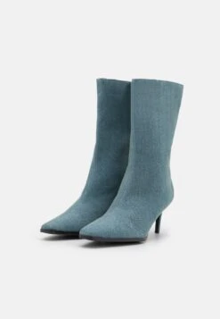 Even&Odd Boots - Blue Denim -Chic Mode Shop 1059811c82074b79ab7d4b6a488bcfad