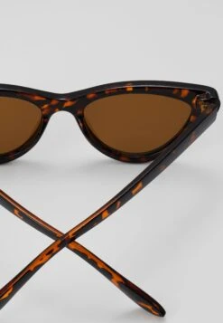 Even&Odd Sunglasses - Brown 7 Even&Odd Sunglasses - Brown -Chic Mode Shop 154b6421bfce4b18ace5616b2d62efc7
