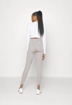 Leggings - Grey 7 Leggings - Grey -Chic Mode Shop 20392449fa954834b82d42ad657af729