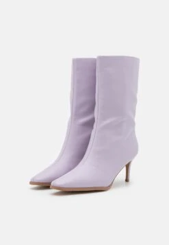 Even&Odd Boots - Purple -Chic Mode Shop 207a1a5b72a1494a924572d2b8e3f98a