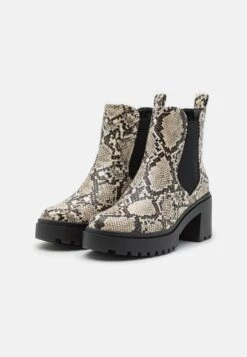 Even&Odd Platform Ankle Boots - Multi-Coloured -Chic Mode Shop 2453d7e47d8845189356e4385ca064f6