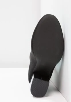 Even&Odd High Heeled Ankle Boots - Black -Chic Mode Shop 2c9bc688446d49d0b78b0fa717c33bf3