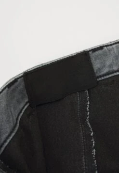 Even&Odd Jeans Skinny Fit - Grey Denim -Chic Mode Shop 32b942f3e9434dd89a96f8e9babb1875