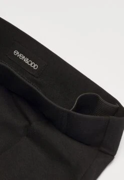 Even&Odd Mini Skirt - Black 18 Even&Odd Mini Skirt - Black -Chic Mode Shop 3d8e3bee42b14567b2f37157c175db9d