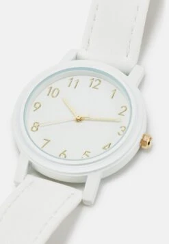 Even&Odd Set - Watch - White/Gold -Chic Mode Shop 3f50425c608242e082cf09ed6e972afc