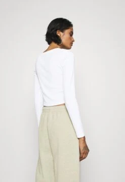 Even&Odd 3Er Pack - Long Sleeved Top - Black/White/Light Grey 9 Even&Odd 3Er Pack - Long Sleeved Top - Black/White/Light Grey -Chic Mode Shop 4152d9c1fbfc4ebfb84bf96f87b83ec1