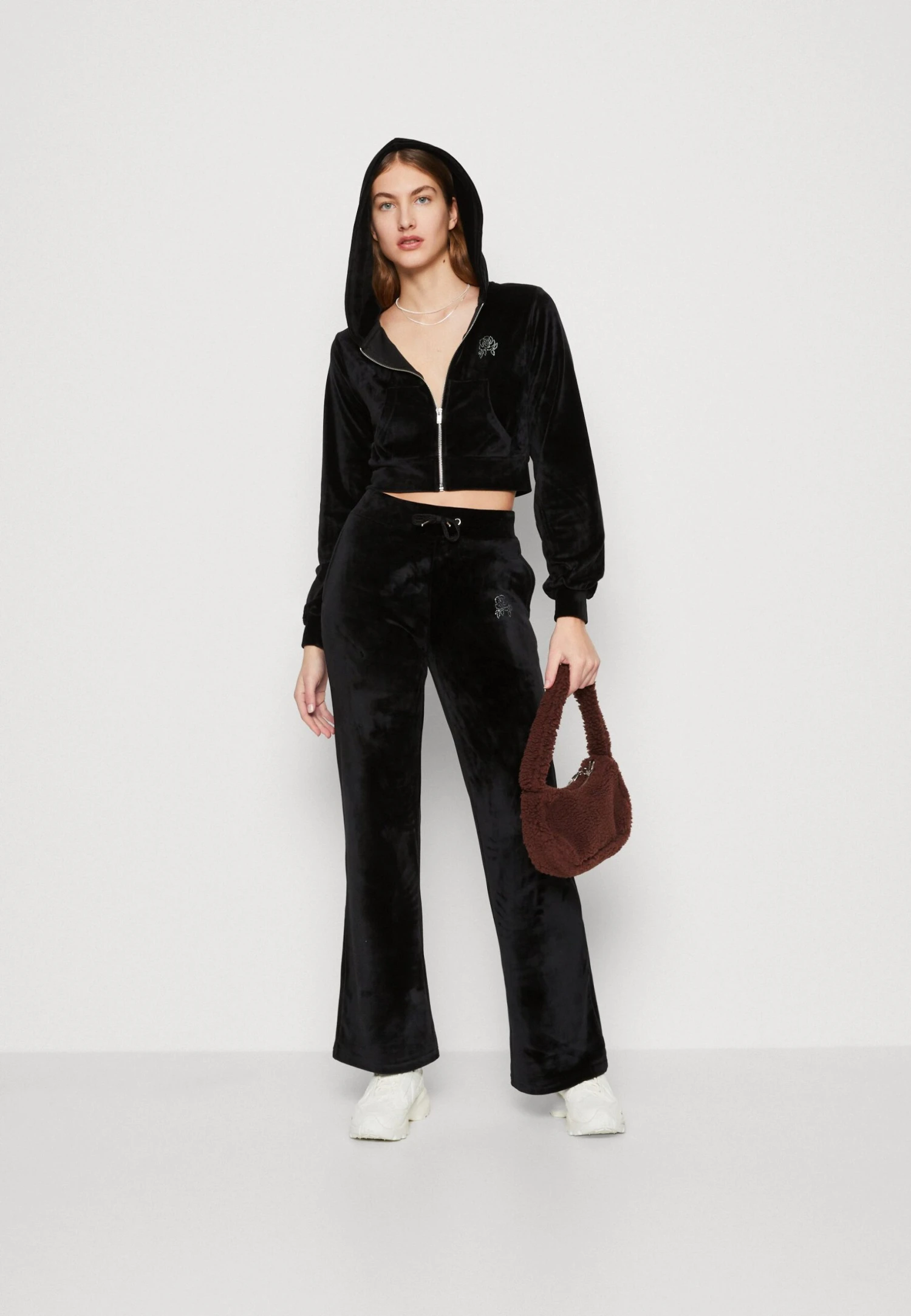 Even&Odd Zip-Up Sweatshirt - Black 2 Even&Odd Zip-Up Sweatshirt - Black - Image 2