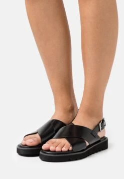 Even&Odd Platform Sandals - Platform Sandals