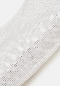 Even&Odd Across Body Bag - Silver-Coloured -Chic Mode Shop 4e2c79316dca4fceb420fd96b51fdd5e