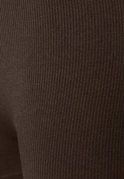 Even&Odd Shorts - Dark Brown -Chic Mode Shop 52c0117bac104139958341ca5666d8fb