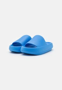 Even&Odd Pool Slides - Blue -Chic Mode Shop 56261f690f8d464e93ef0384b21ab363