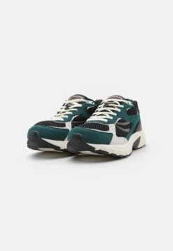 Even&Odd Trainers - Green -Chic Mode Shop 62be6efab4f64fe794c4c9e791b45376