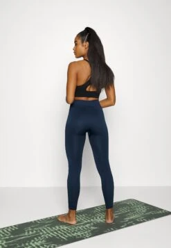 Leggings - Dark Blue -Chic Mode Shop 69d6921e5f174533999f95208d10108e