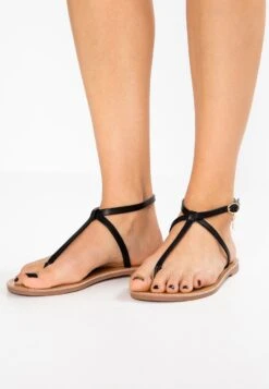 Even&Odd T-Bar Sandals - Black