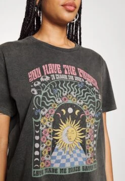 Print T-Shirt - Black -Chic Mode Shop 7007740f909b46e78f4e79bfa29e4eb1