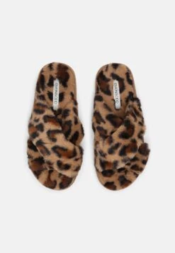 Even&Odd Slippers - Beige -Chic Mode Shop 70c10b86eb9f439092310bf0cc721da5