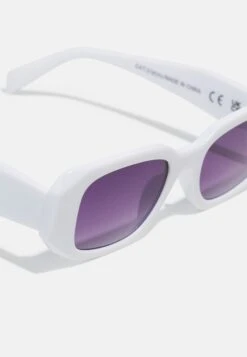 Even&Odd Sunglasses - White -Chic Mode Shop 71df50e7048f42acaf8e210e99ea69e1