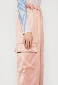 Even&Odd Cargo Trousers - Pink -Chic Mode Shop 75af55386fd14d4e9aca048e300850af