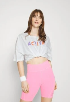 Oversized - Print T-Shirt - White 9 Oversized - Print T-Shirt - White -Chic Mode Shop 7a9b14bc9b764d5ea1f88e62b615ae7a