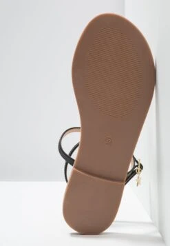 Even&Odd T-Bar Sandals - Black -Chic Mode Shop 7ccd386961d84b9ab690a90db4141eca