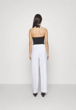 Body - Body -Chic Mode Shop 7d5df073e3724a658b08bc883f708cc0