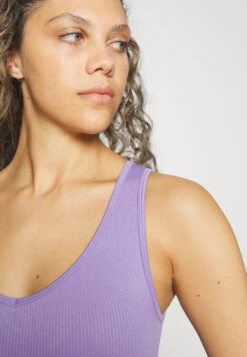 Top - Lilac -Chic Mode Shop 7fc8267328454018945a59c034789430