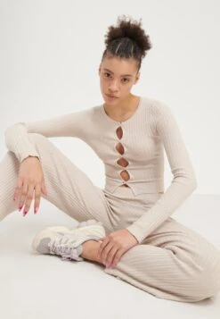 Chic Mode Shop -Chic Mode Shop 837847b0eaa54dc9833a93d5163ebb03