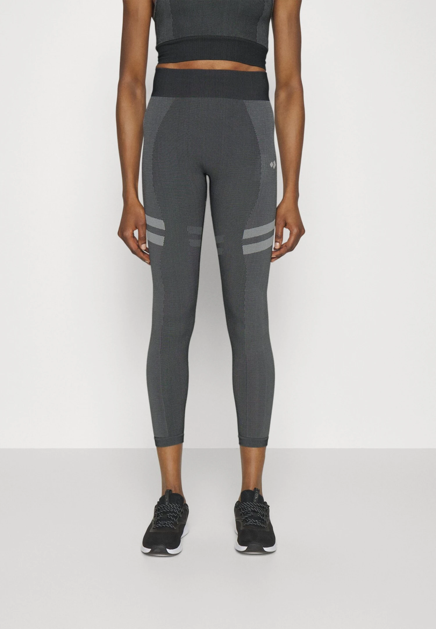 Seamless Power - Leggings - Black 1 Seamless Power - Leggings - Black