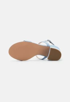 Even&Odd Sandals - Sandals -Chic Mode Shop 8d9e272fe0c84806bb6952215db32a71