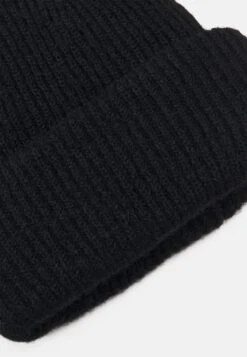 Even&Odd Beanie - Black -Chic Mode Shop 91beebc45eab423e9532d3d60fea481b