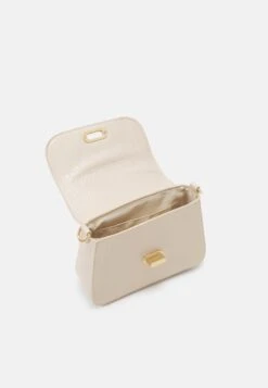 Even&Odd Across Body Bag - Off-White -Chic Mode Shop a0fa6d546d8c49e4b02a040f3635e456