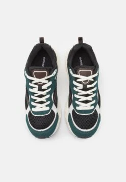 Even&Odd Trainers - Green -Chic Mode Shop abe1ab107bb7451490f999520a465a1d