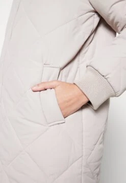 Even&Odd Winter Coat - Beige -Chic Mode Shop b01dfd8a185c48faa01cf70012e53cb5