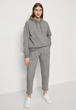 Even&Odd Hoodie - Mottled Grey -Chic Mode Shop b3bce8cf1a0e404f8a29df7c48f1400a