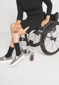 Even&Odd Mini Skirt - Black 12 Even&Odd Mini Skirt - Black -Chic Mode Shop bafa3a1e1e70480a820331137d9f8713