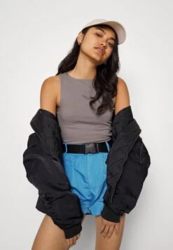 Even&Odd Shorts - Blue -Chic Mode Shop bc42f4a5187342278f1833a413514a20