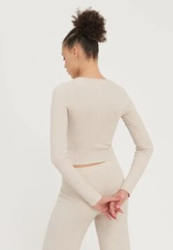 Even&Odd Cardigan - Off-White -Chic Mode Shop c3d4c628fecf40429ddada463986c48b