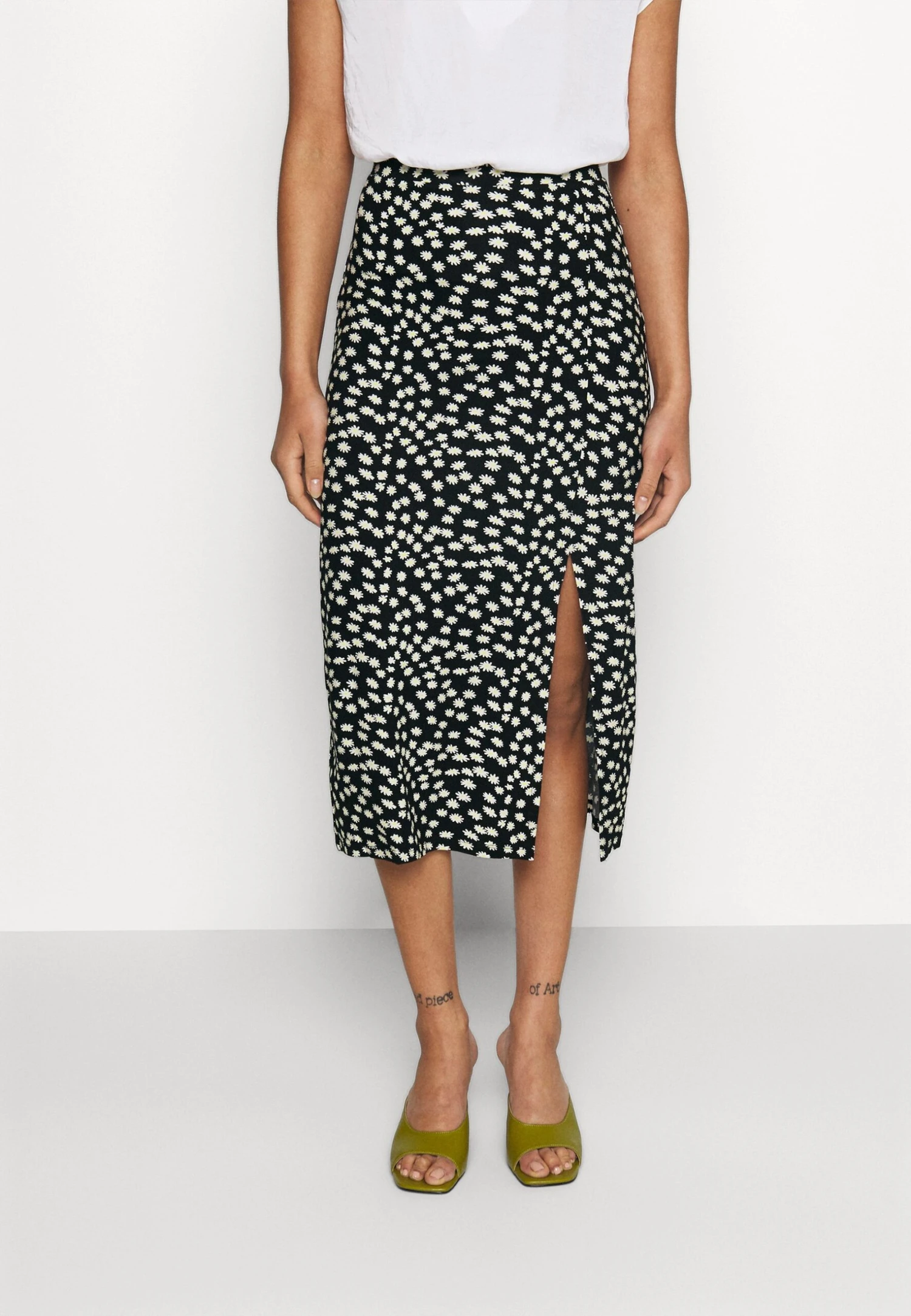 Midi Straight High Skirt - Pencil Skirt 1 Midi Straight High Skirt - Pencil Skirt