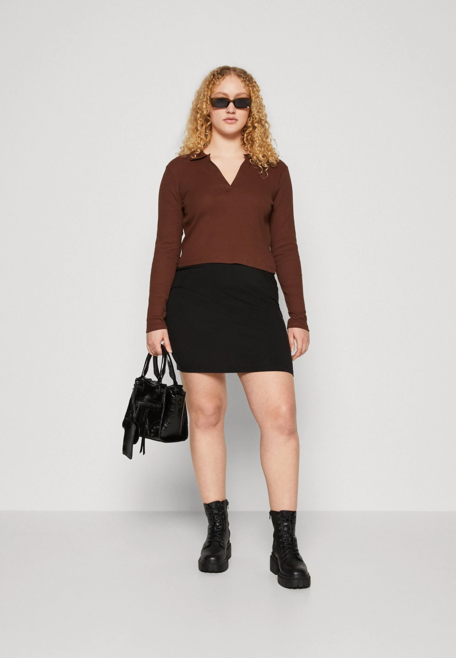 2 Pack- Mini Skirt - Black/Khaki 1 2 Pack- Mini Skirt - Black/Khaki