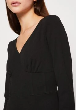 Even&Odd Wide Leg Long Sleeves Bodice - Jumpsuit - Black -Chic Mode Shop d8272963fe164b319e02f27977f90573