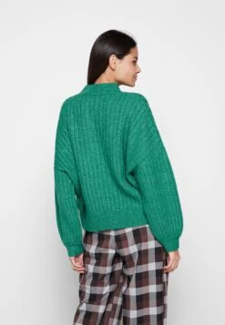 Even&Odd Jumper - Green -Chic Mode Shop e490eca9c0324f6aa7c0b4657f46e570