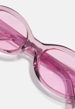 Even&Odd Sunglasses - Lilac 5 Even&Odd Sunglasses - Lilac -Chic Mode Shop ed50b54797ad486ab580bafc1cac3c9a