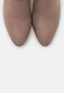 Even&Odd Over-The-Knee Boots - Over-The-Knee Boots -Chic Mode Shop ee44cbb511e4465088eac6c89b7c9205