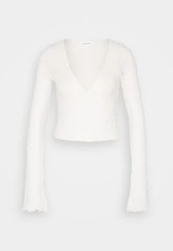 Even&Odd Long Sleeved Top - White -Chic Mode Shop f19c8f01ed254ee1b28102fdf5cea486