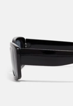 Even&Odd Sunglasses - Black -Chic Mode Shop f46b55ef94a04a0a8d6ef1f2c4bb9d86