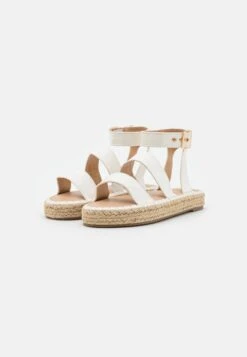 Platform Sandals - White -Chic Mode Shop f67279d2ecda470caddcc07f40935053